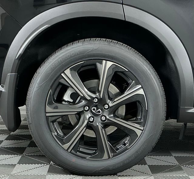 New 2027 Black INFINITI Autograph image 8