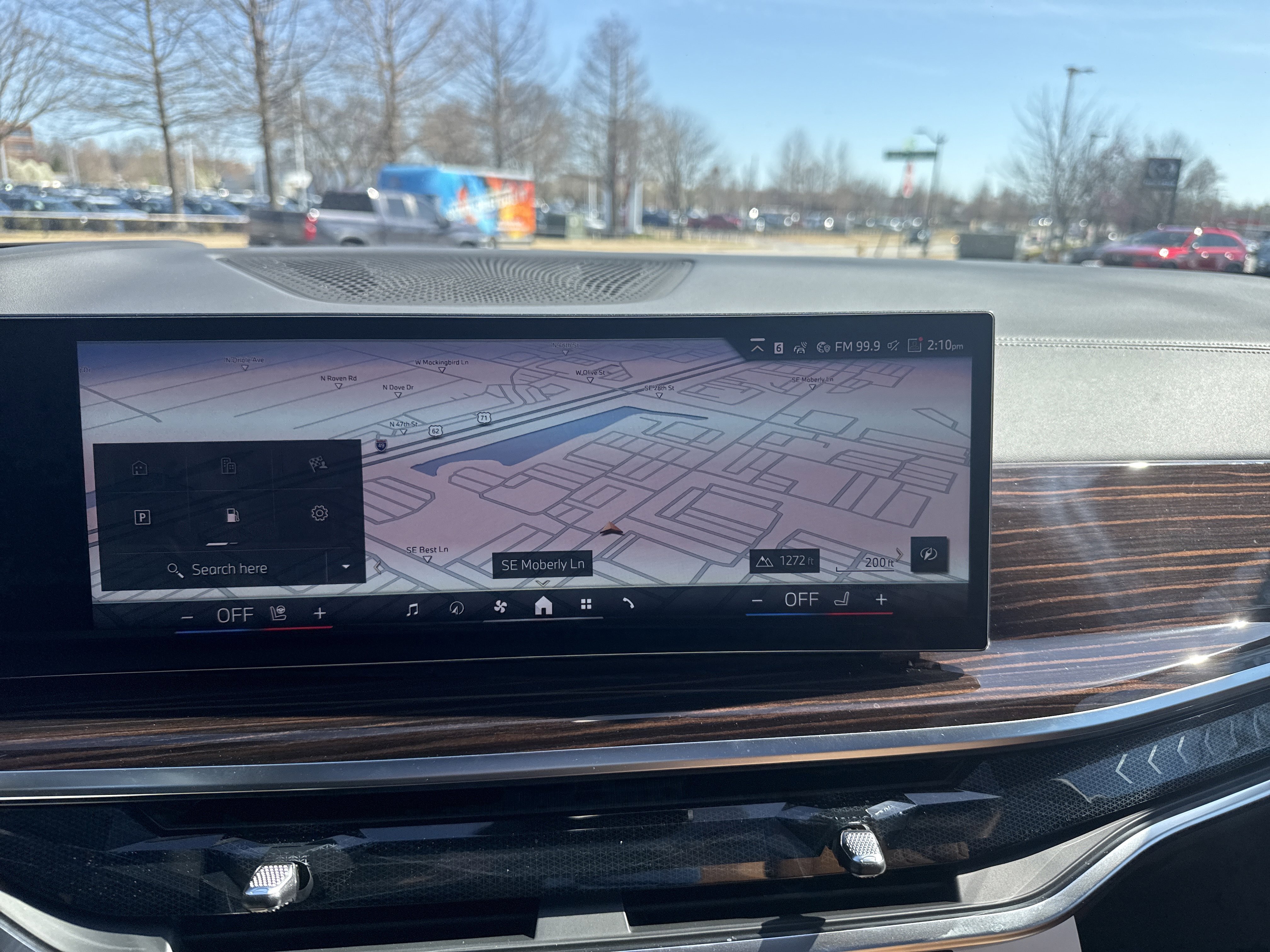 New 2026 0C4W Skyscraper Grey Metallic BMW xDrive50e image 15