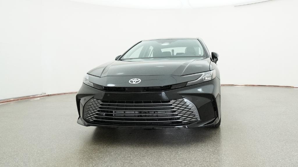 New 2026 Midnight Black Metallic Toyota XLE image 18