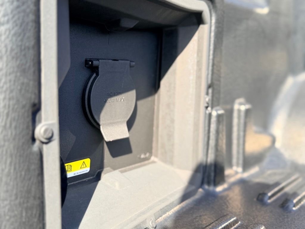 Used 2023 Gray Ford XLT image 14