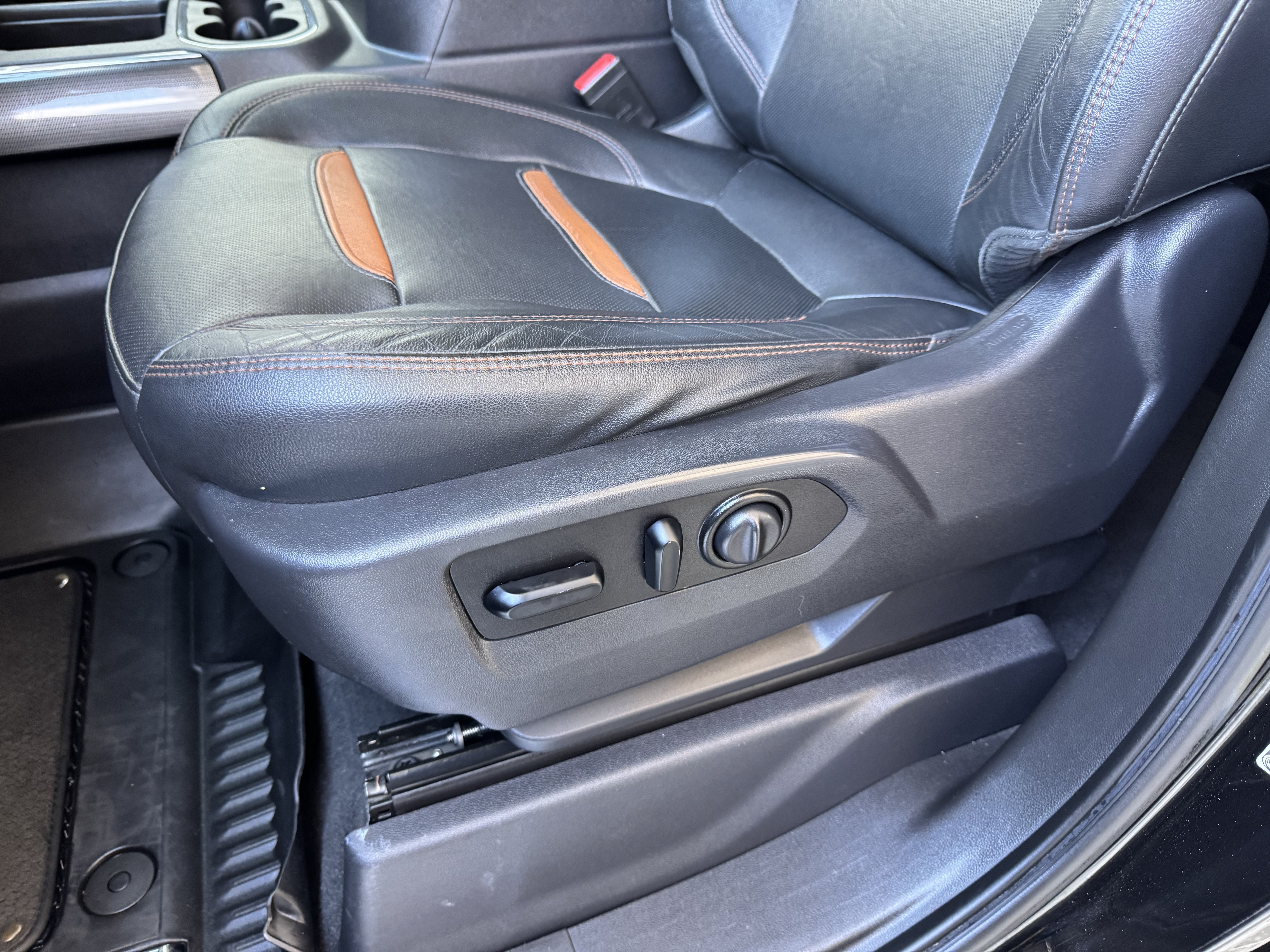 2021 GMC Sierra 1500 AT4 - Photo 14