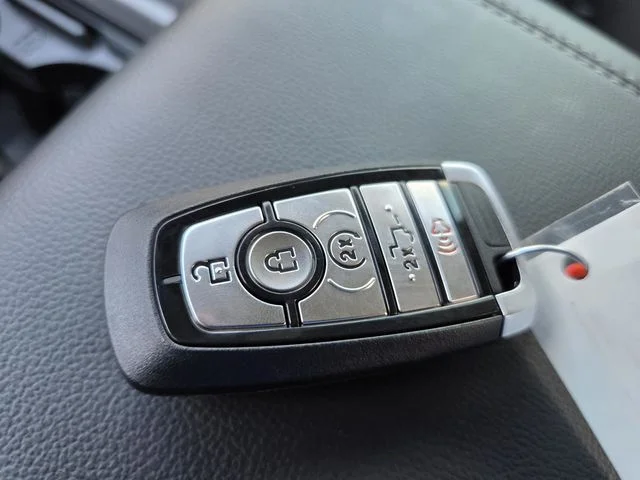 New 2026 Carbonized Gray Metallic Ford F-250® Lariat® image 28