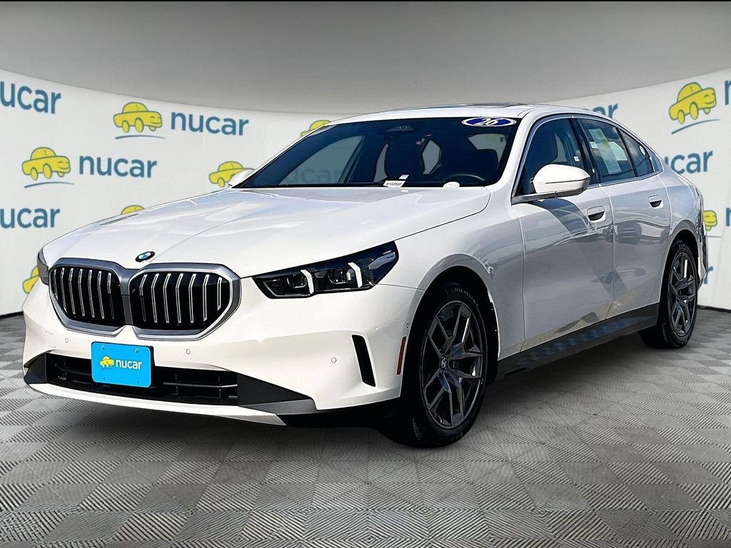 Used 2026 White BMW 530i xDrive image 3