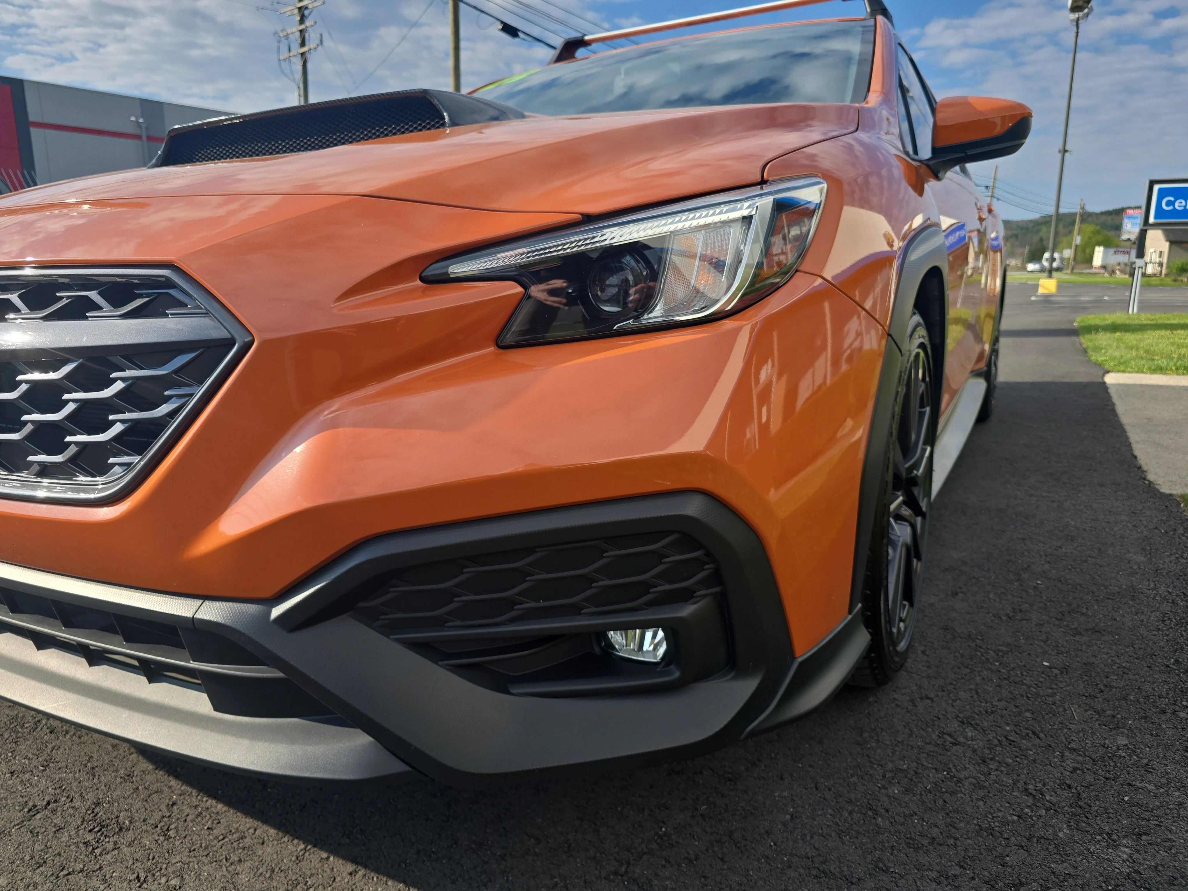 Used 2023 Solar Orange Pearl Subaru Premium image 11