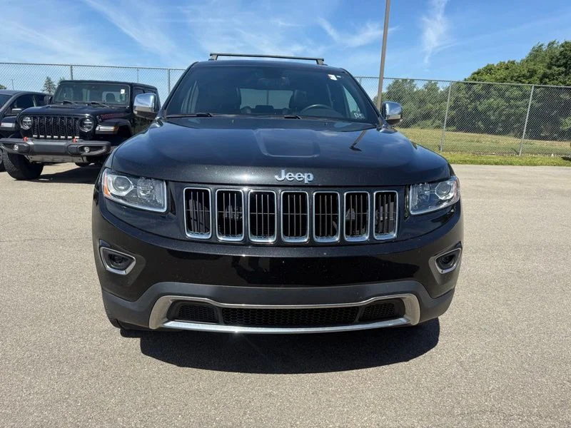 Used 2015 Black Jeep Limited image 2