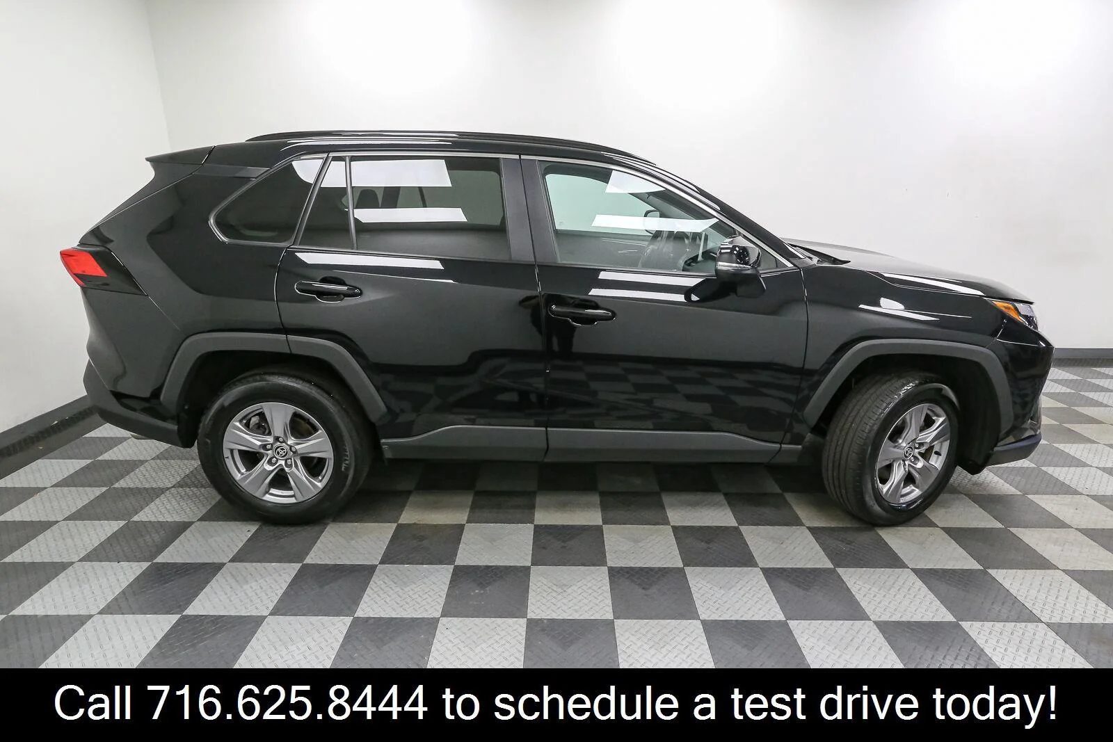 Used 2025 Midnight Black Metallic TOYOTA  image 7