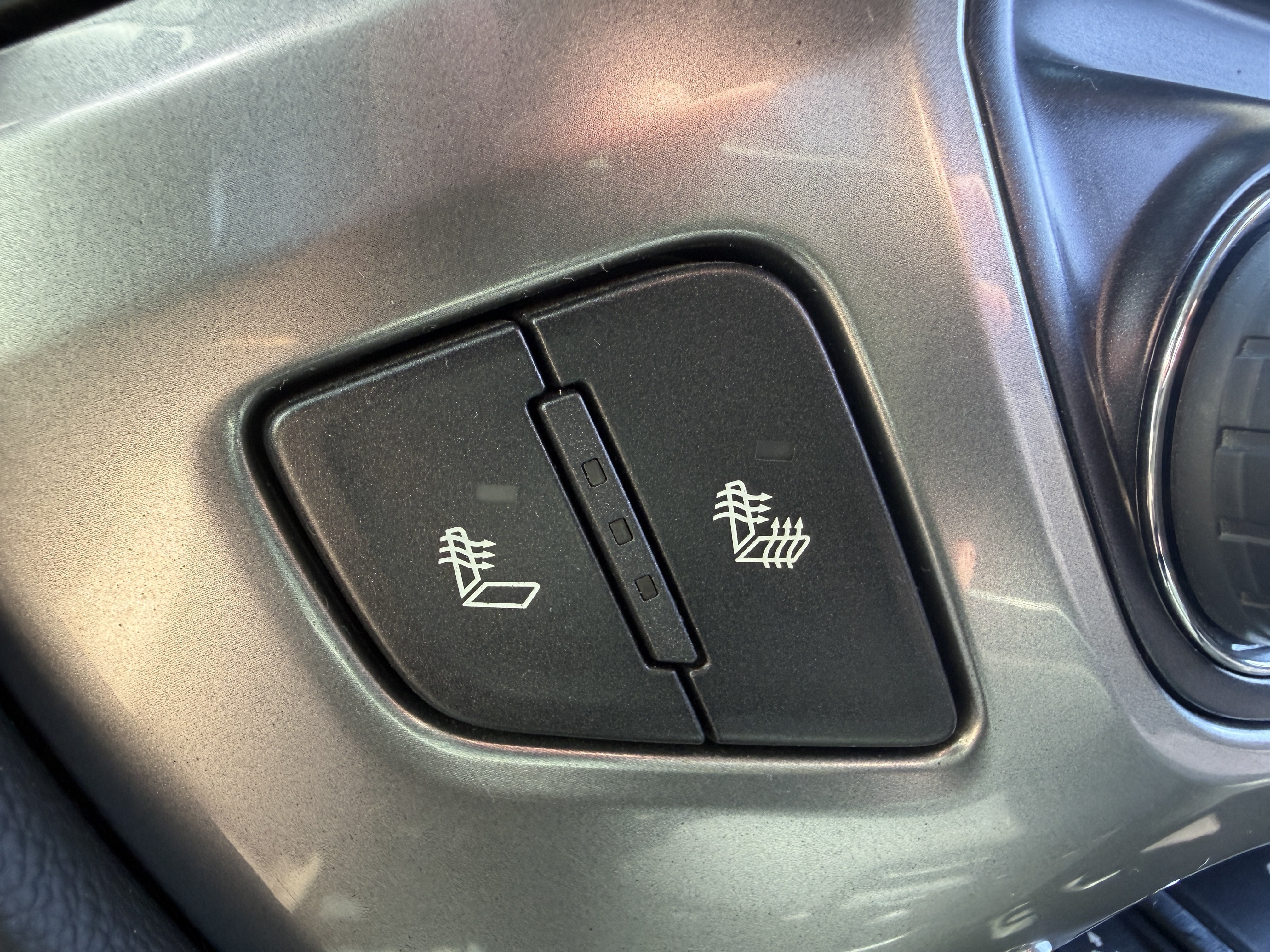 Used 2017 Siren Red Tintcoat Chevrolet LT image 43