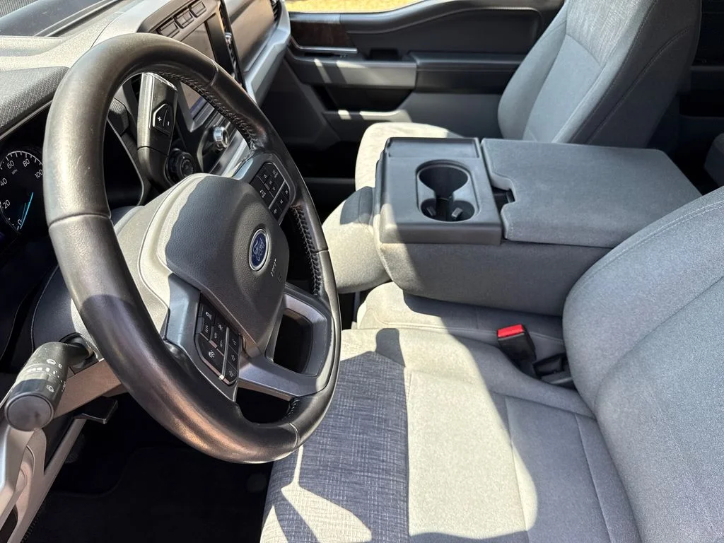 Used 2022 White Ford XLT image 18