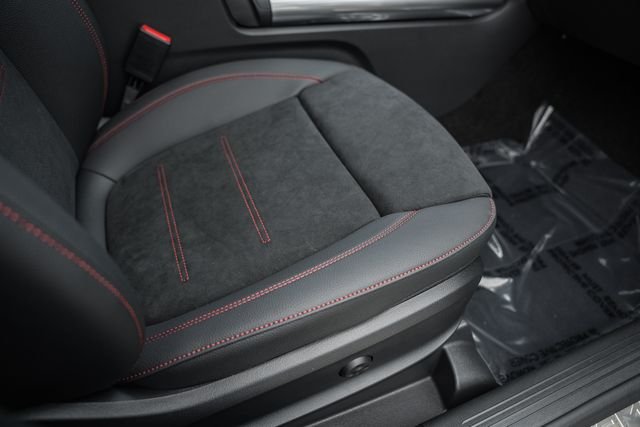 New 2026  Mercedes-Benz GLA 35 AMG® image 41
