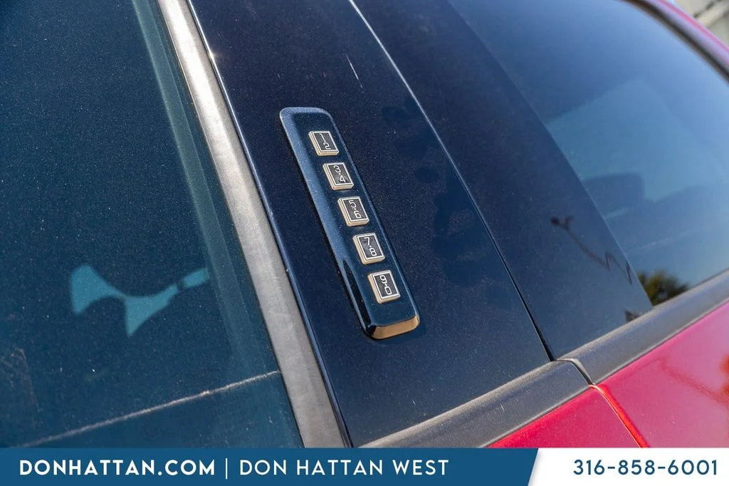 Used 2017  Ford XLT image 32