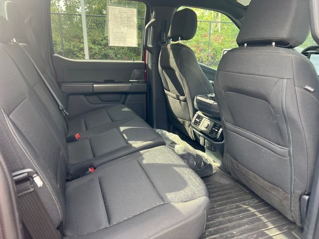 Used 2022 Rapid Red Metallic Tinted Clearcoat Ford XLT image 19