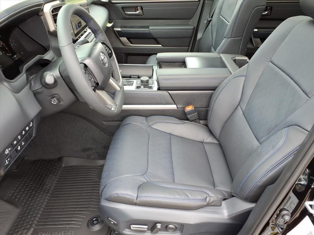 New 2026 Black Toyota Platinum image 5