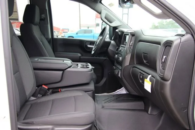 2026 Chevrolet Silverado 2500 HD Custom - Photo 24