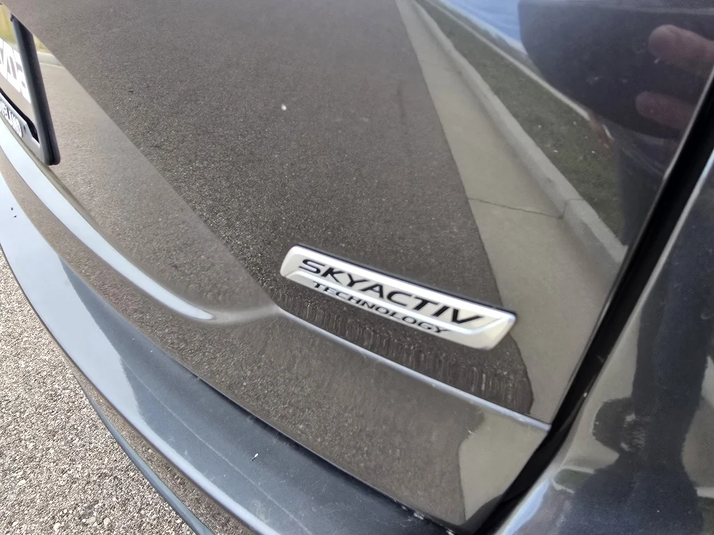 Used 2019 Machine Gray Metallic Mazda Touring image 11