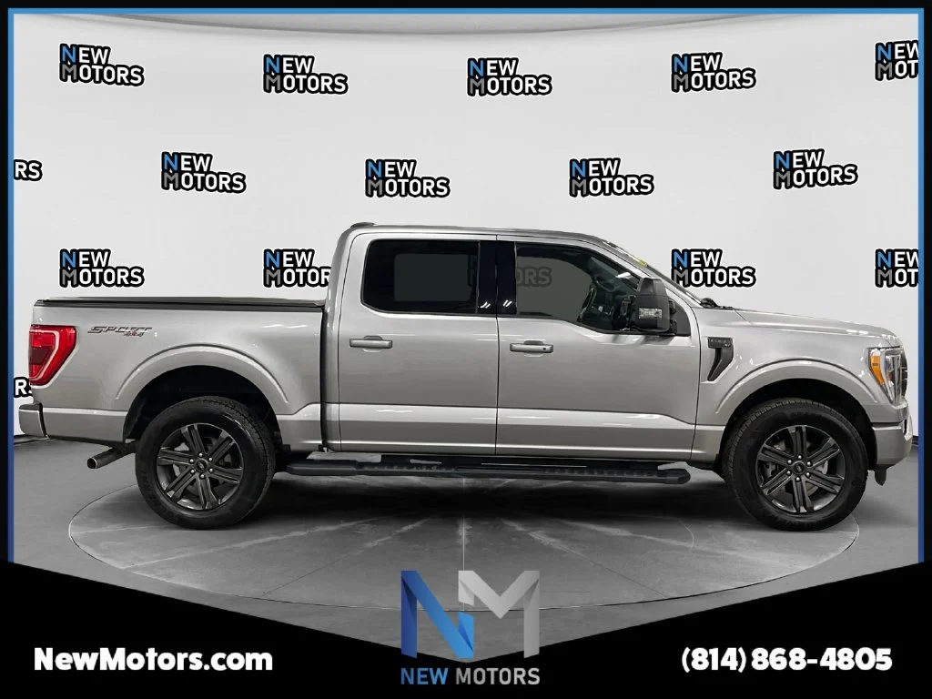 Used 2023 Silver Metallic Ford XLT image 6