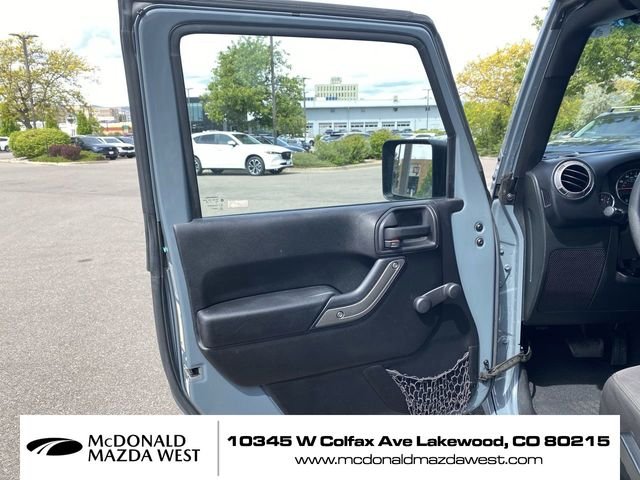 Used 2015 Gray Jeep Sport image 11