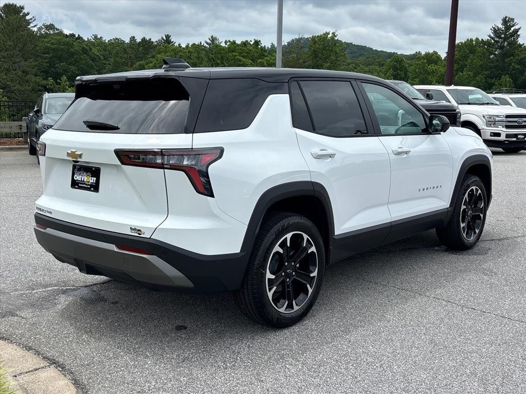 2026 Chevrolet Equinox LT - Photo 4