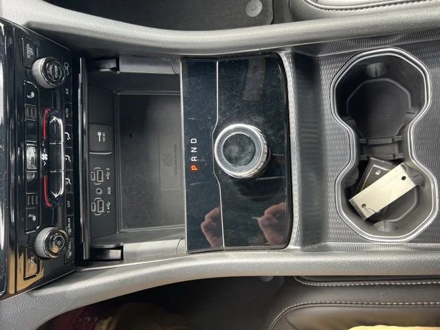 Used 2025 Black Jeep Altitude image 22