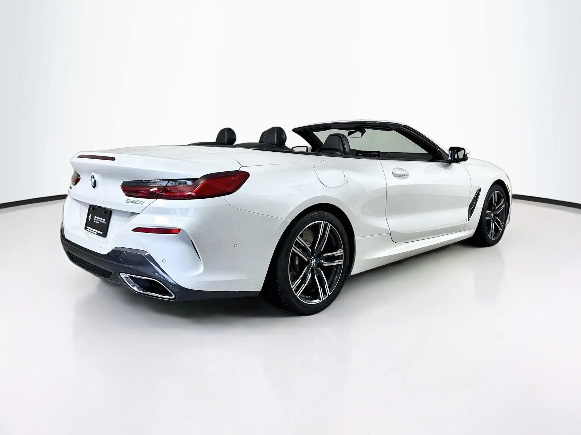 Used 2025 Mineral White Metallic BMW 840i image 7