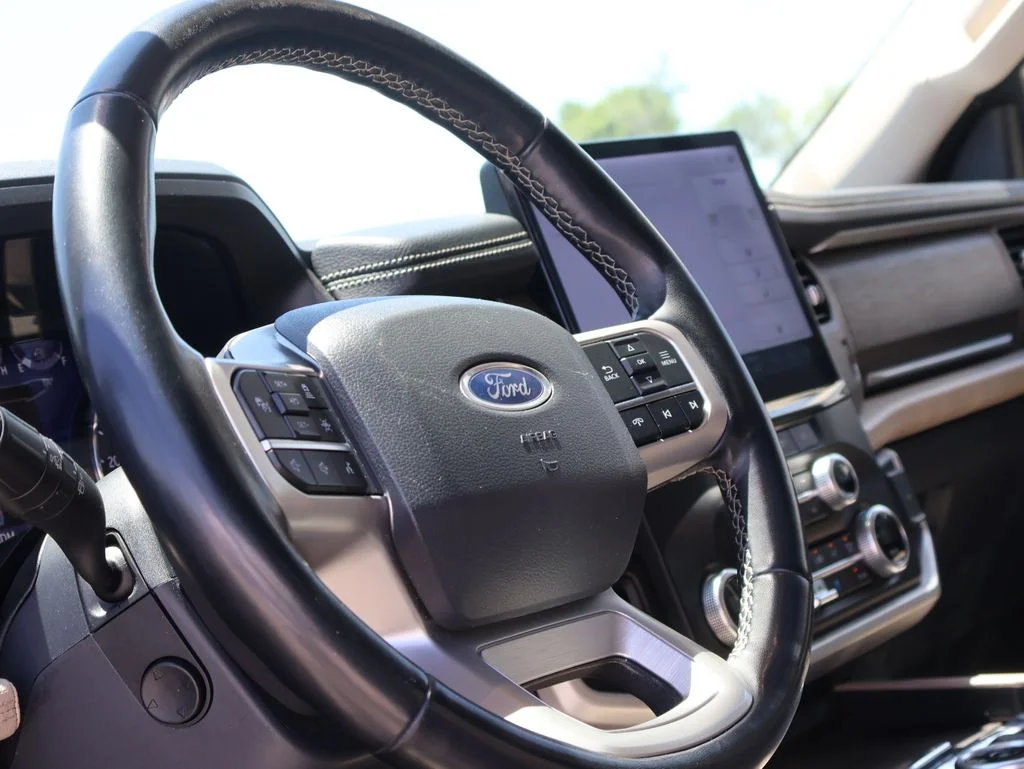 Used 2024 Gray Ford Limited image 26