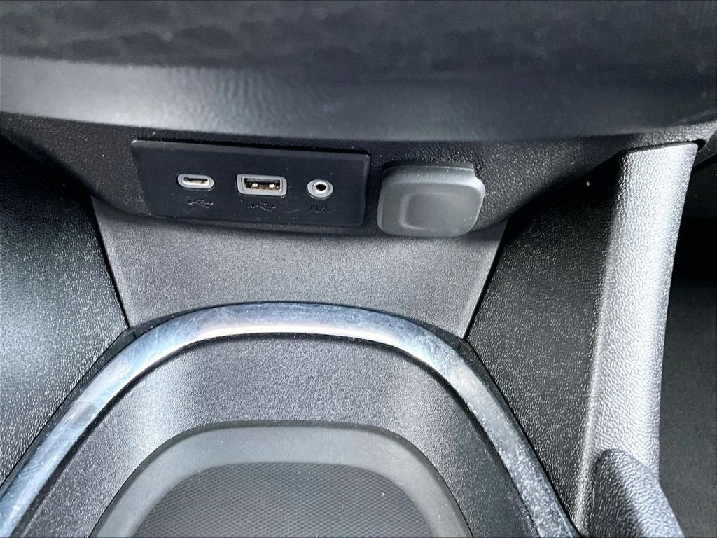 Used 2023 Gray Chevrolet LT image 26