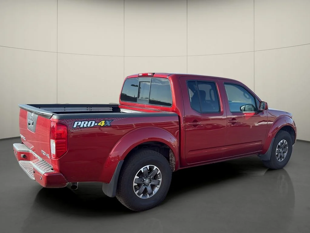Used 2016 Red Nissan PRO-4X image 7
