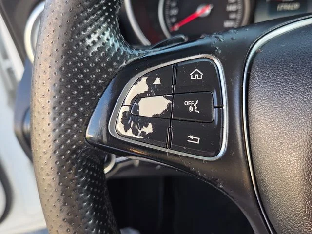 Used 2016 White Mercedes-Benz C 300 image 22