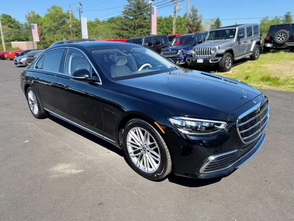 Used 2023 Black Mercedes-Benz S 580 4MATIC® Sedan with Warmth & Comfort Package image 2