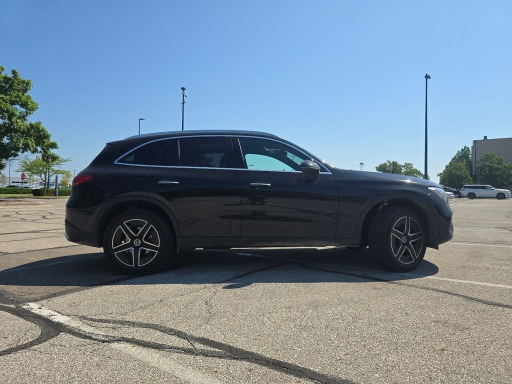 Certified Used 2026 Black Mercedes-Benz GLC 300 image 18