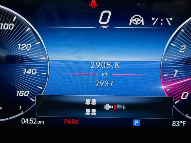 Used 2025 Cirrus Silver Metallic Mercedes-Benz GLS 580 image 12