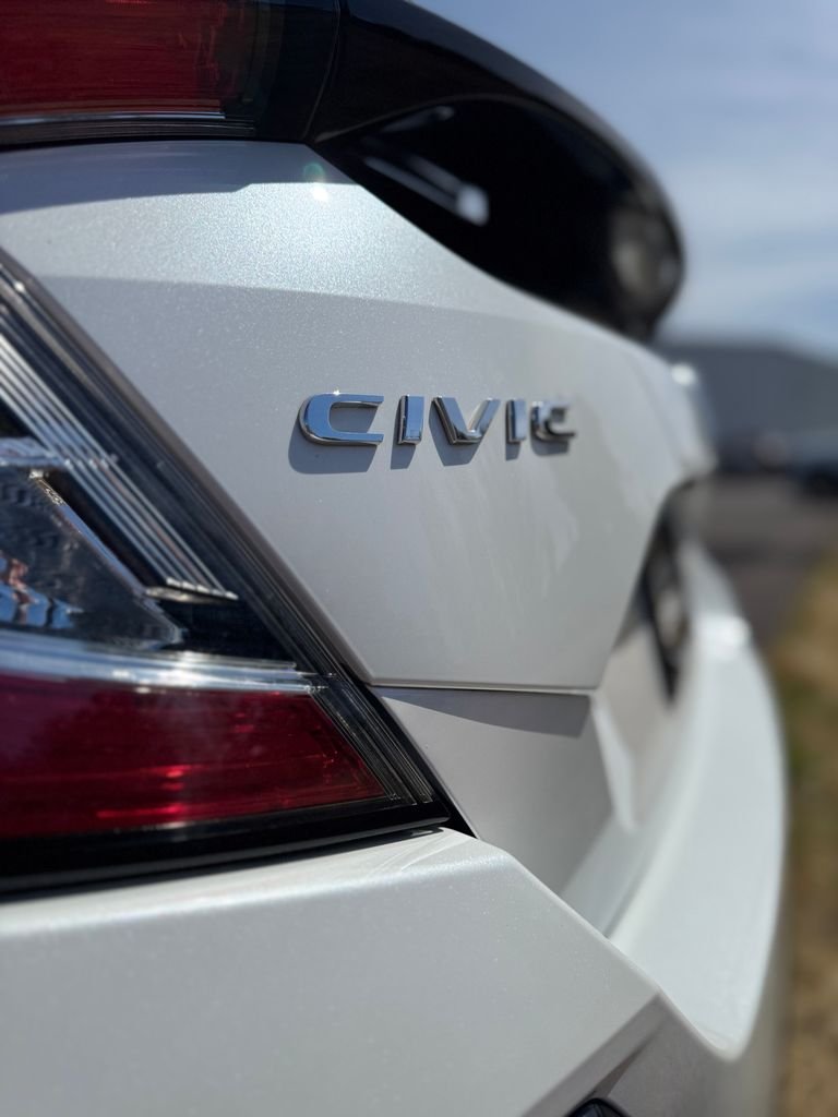 Used 2021 Platinum White Pearl Honda LX image 38