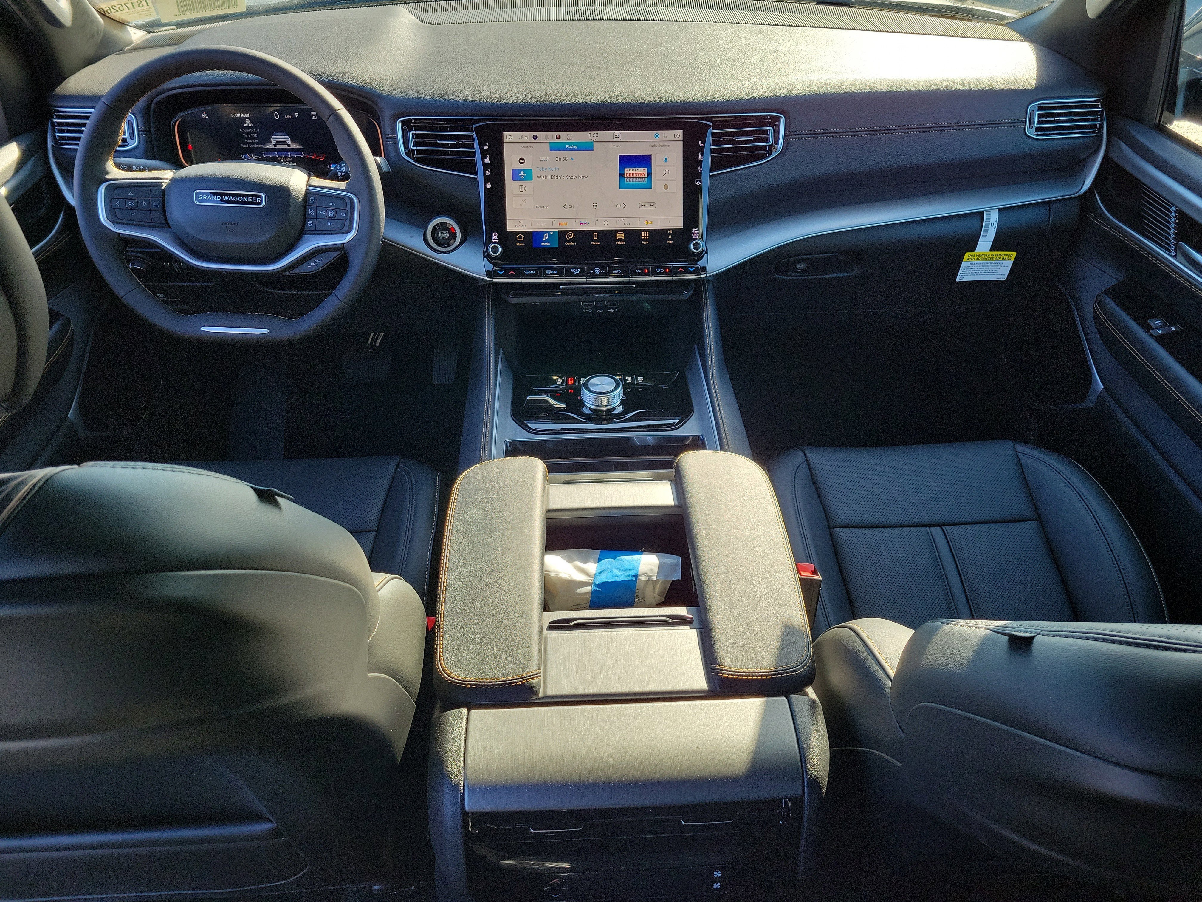 New 2026 Silver-Zynith Exterior Paint Jeep  image 14