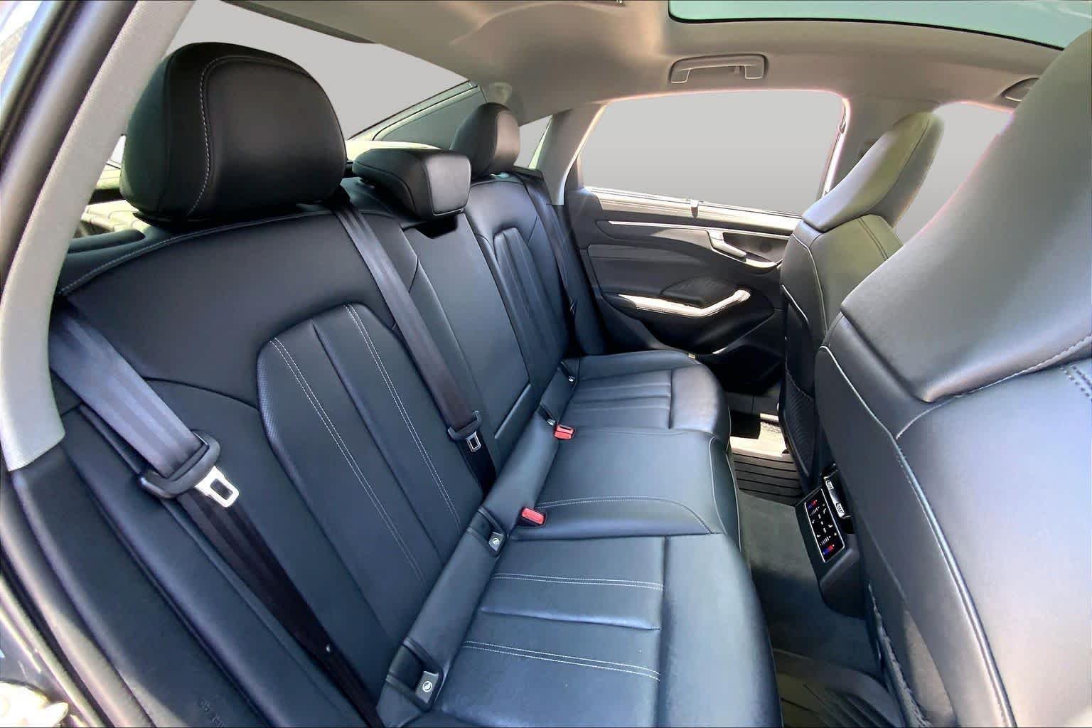 Used 2026 Daytona Gray Pearl Effect Audi Premium Plus image 19