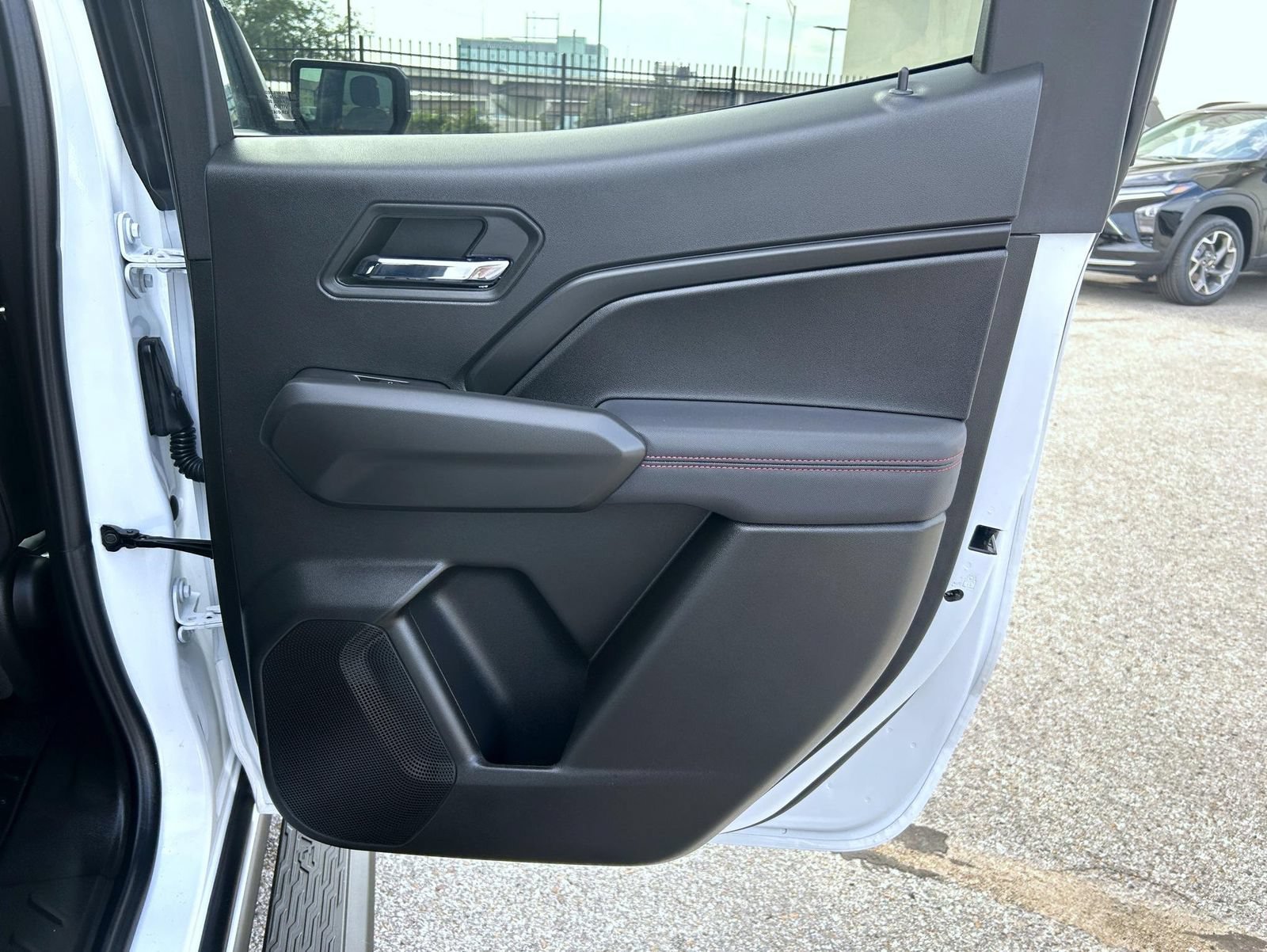 2024 Chevrolet Colorado Z71 - Photo 18