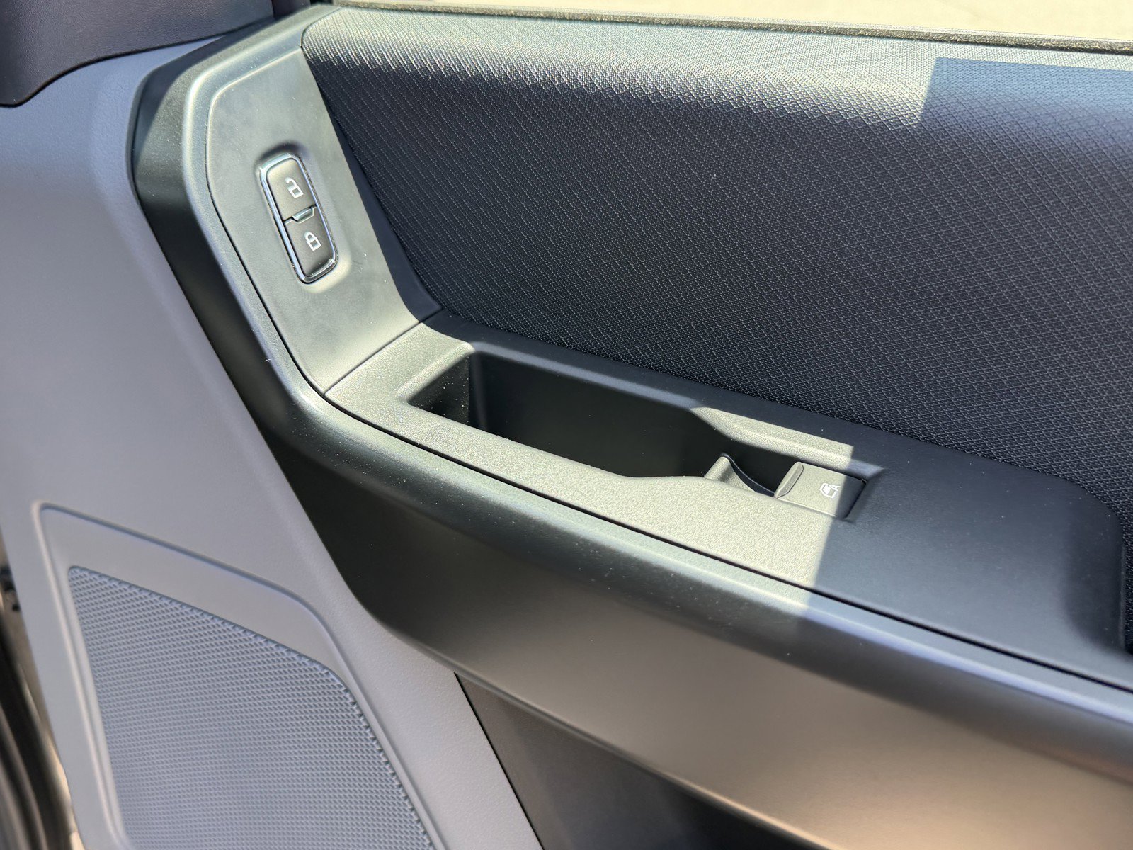 New 2026 Carbonized Gray Metallic Ford XL image 11