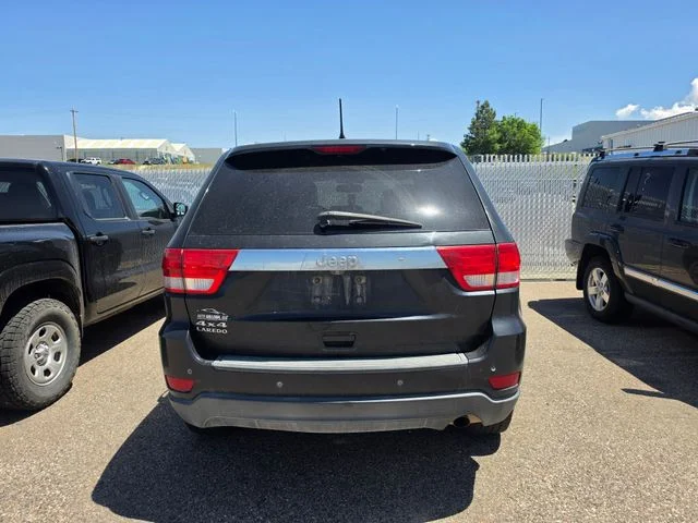 Used 2013 Brilliant Black Crystal Pearl Jeep Laredo image 7