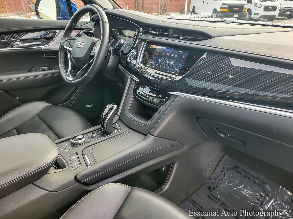 2025 CADILLAC XT6 - Image 21