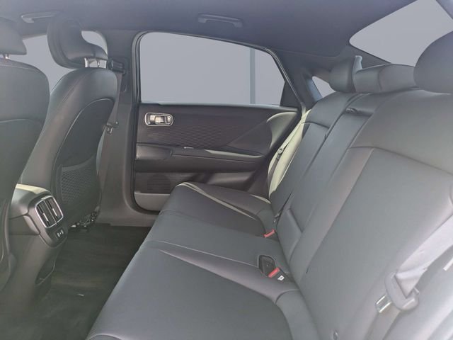 Used 2023 Gold Hyundai SEL image 12