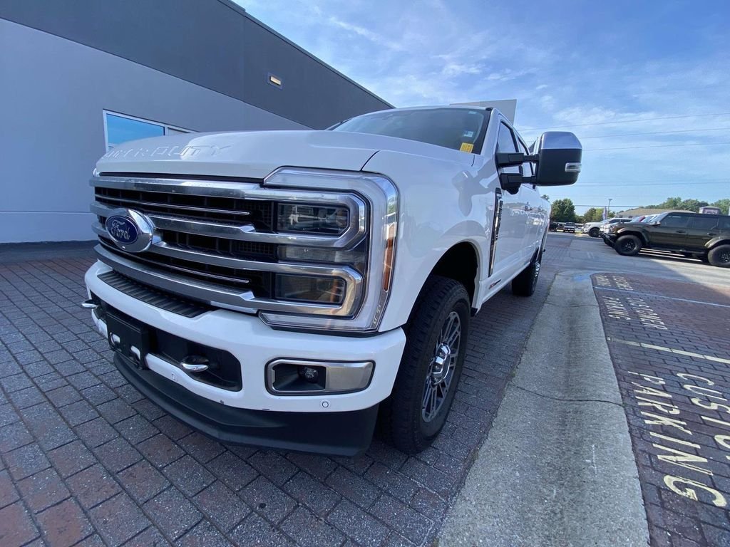 Certified Used 2024 Star White Ford Limited image 3