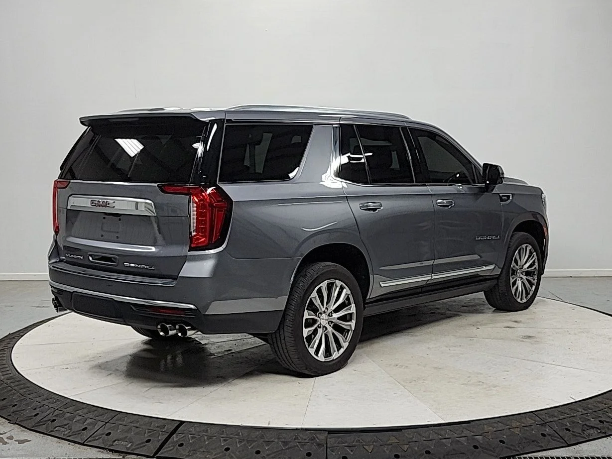 Used 2021 Gray GMC Denali image 7