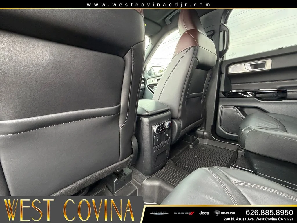 Used 2024 Silver Ford Platinum image 25