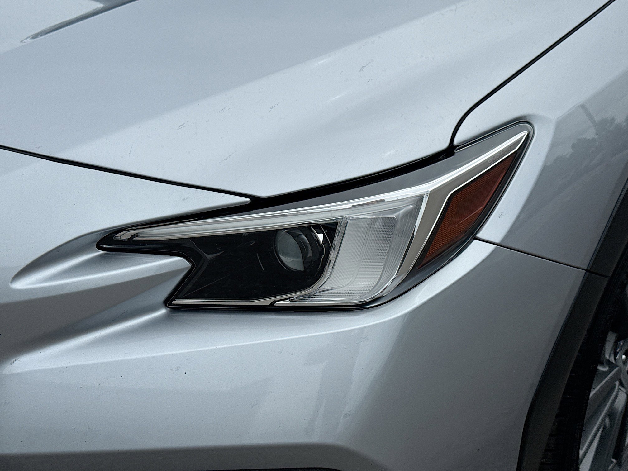 Certified Used 2022 Ice Silver Metallic Subaru GT image 9