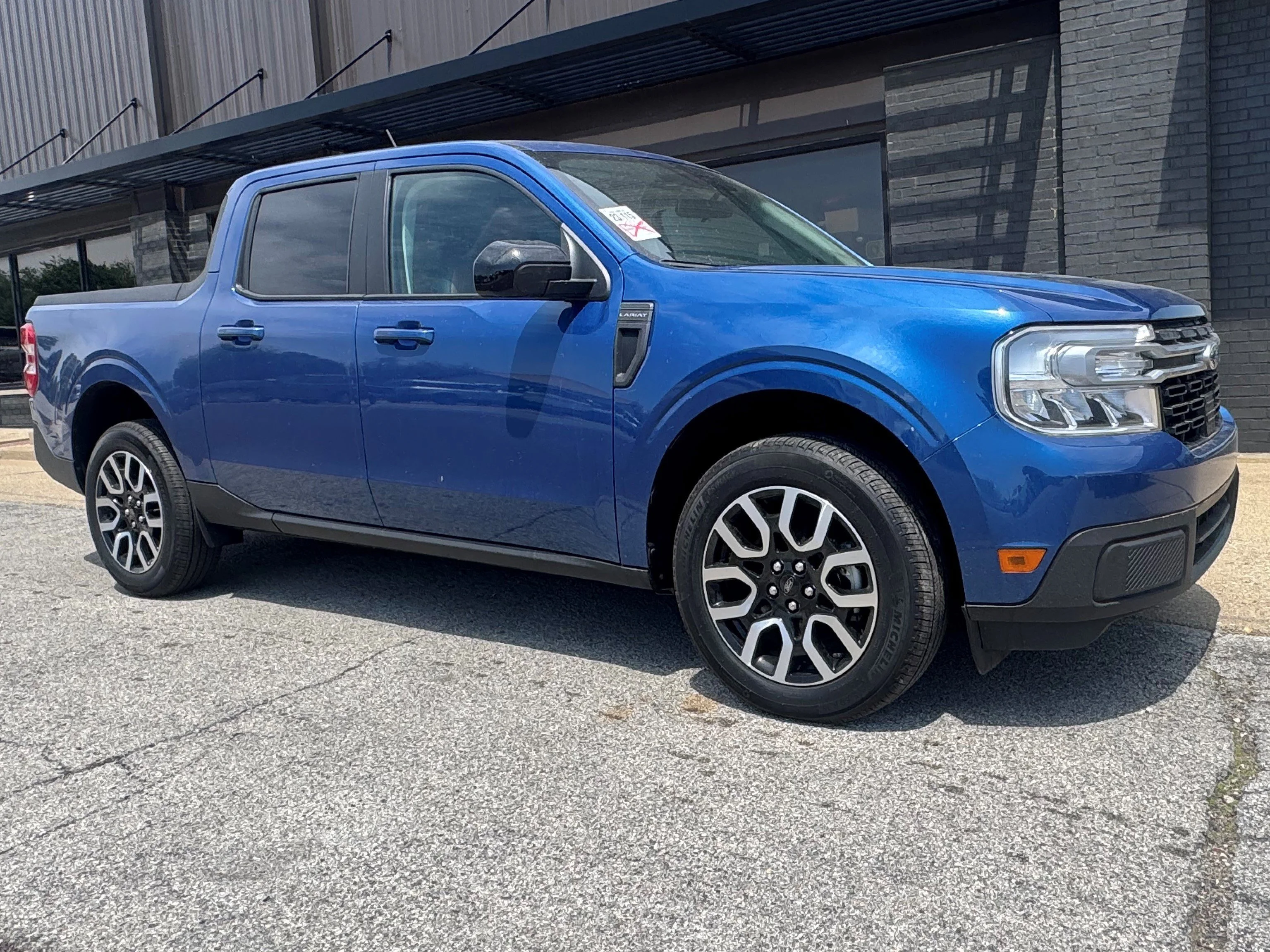 Used 2024 Blue Metallic Ford Lariat image 3
