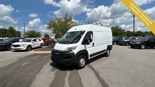 Used 2024  Ram Tradesman image 10