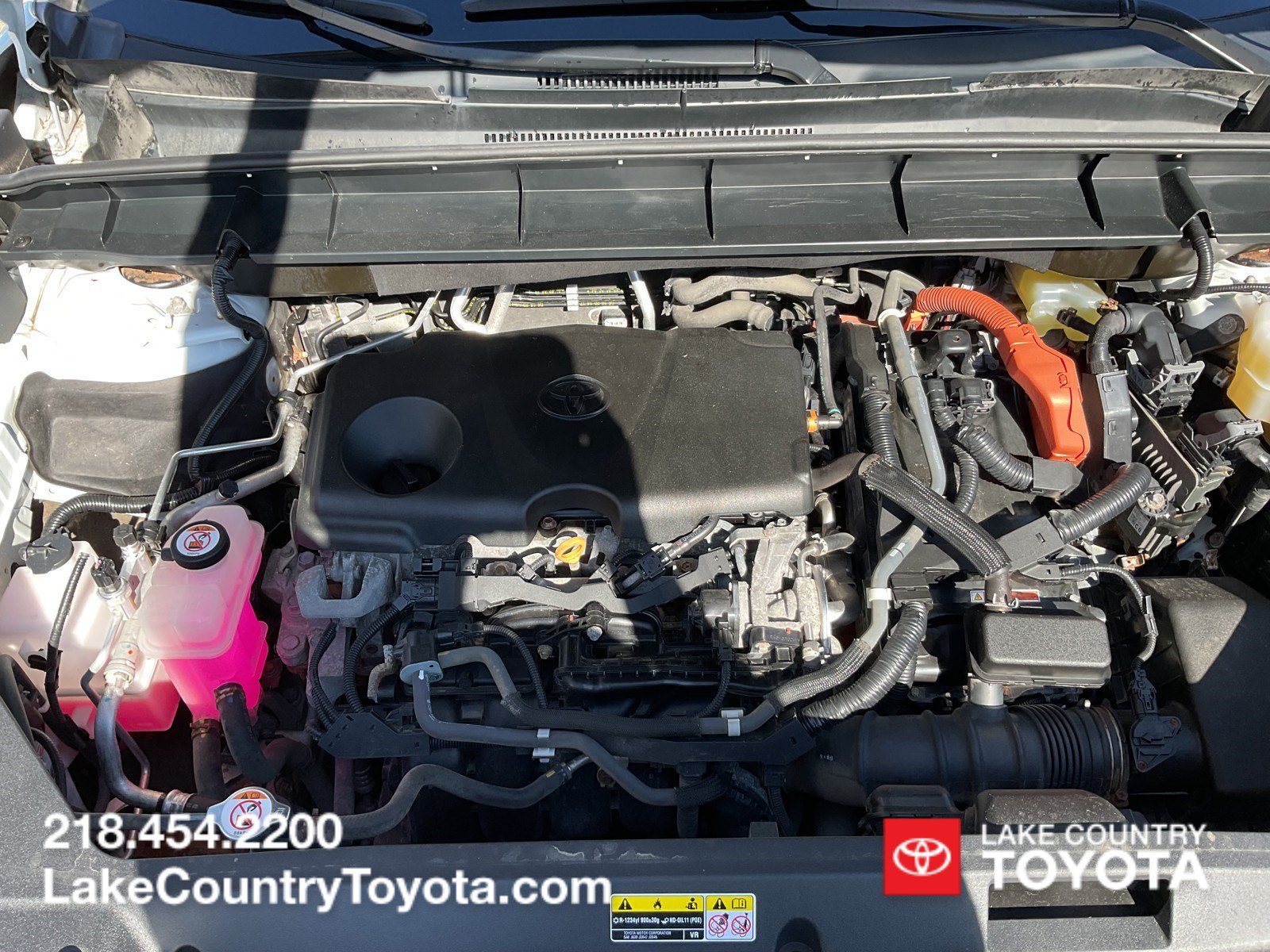 Used 2020 Blizzard Pearl Toyota XLE image 35