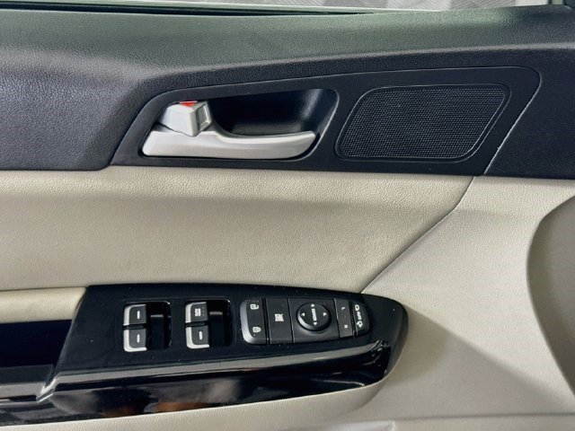 Used 2020 Steel Gray Kia EX image 20