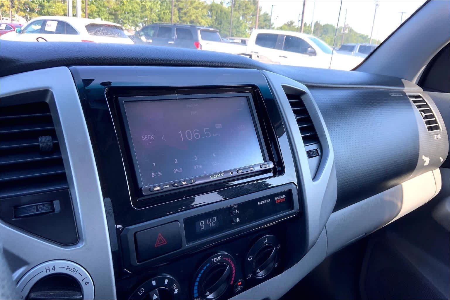 Used 2013 Magnetic Gray Metallic Toyota  image 35