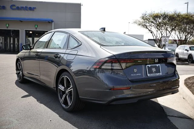 New 2026 Meteorite Gray Metallic Honda SE image 8