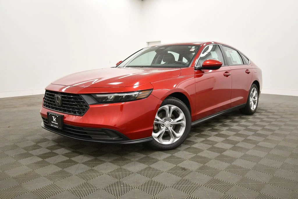 Used 2023 Honda Accord LX with VIN 1HGCY1F26PA027665 for sale in Rochester, Minnesota