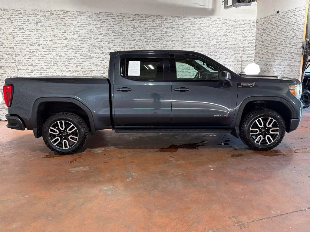 Used 2021 Dark Sky Metallic GMC AT4 image 8